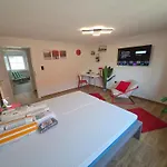 Zum Gruenen Haeusle Appartement Kolitzheim