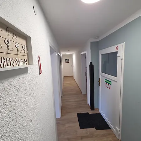 Zum Gruenen Haeusle アパート Kolitzheim